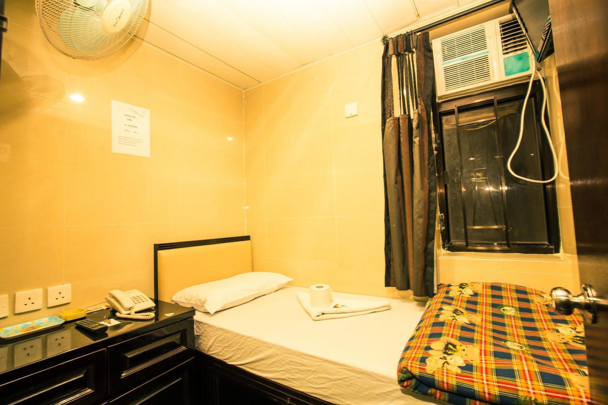 นากาแลนด์ เกสท์เฮาส์ Hotel ฮ่องกง ภายนอก รูปภาพ