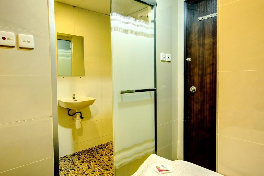 นากาแลนด์ เกสท์เฮาส์ Hotel ฮ่องกง ห้อง รูปภาพ