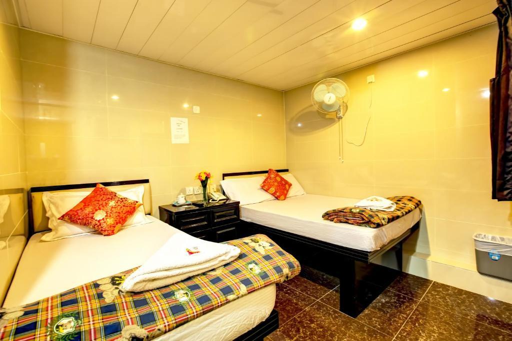 นากาแลนด์ เกสท์เฮาส์ Hotel ฮ่องกง ห้อง รูปภาพ