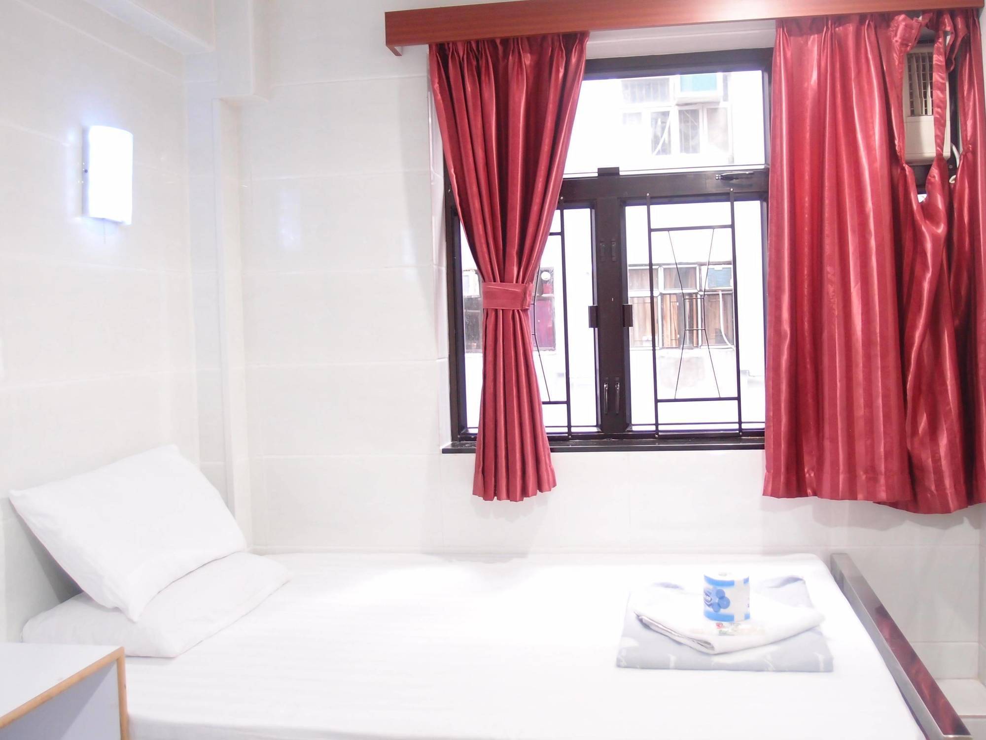 นากาแลนด์ เกสท์เฮาส์ Hotel ฮ่องกง ภายนอก รูปภาพ